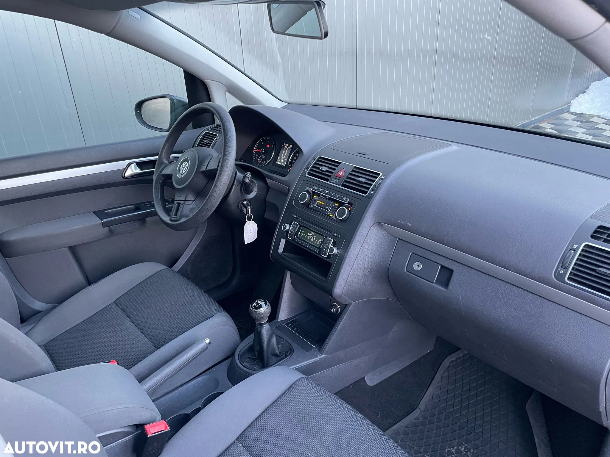 Volkswagen Touran 1.6 TDI BlueMotion Technology Comfortline - 7