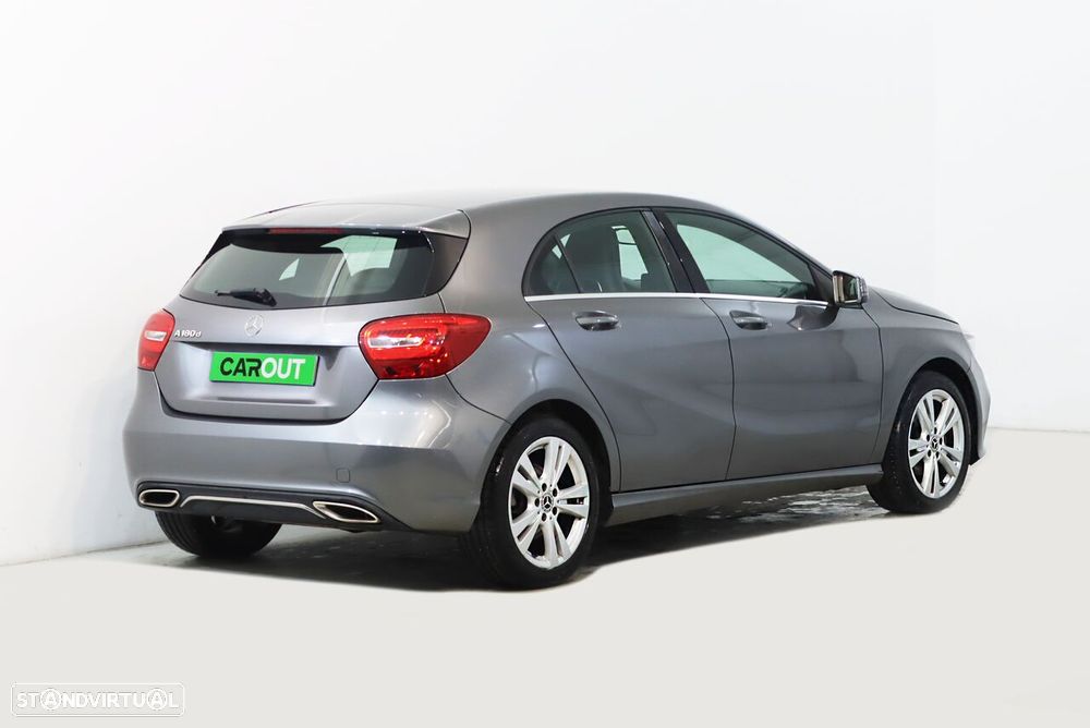 Mercedes-Benz A 180 d Urban - 2