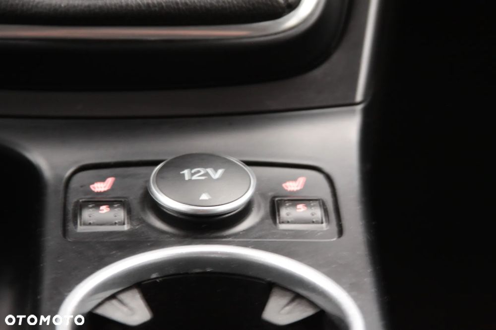 Ford Kuga 2.0 TDCi 2x4 Titanium - 18