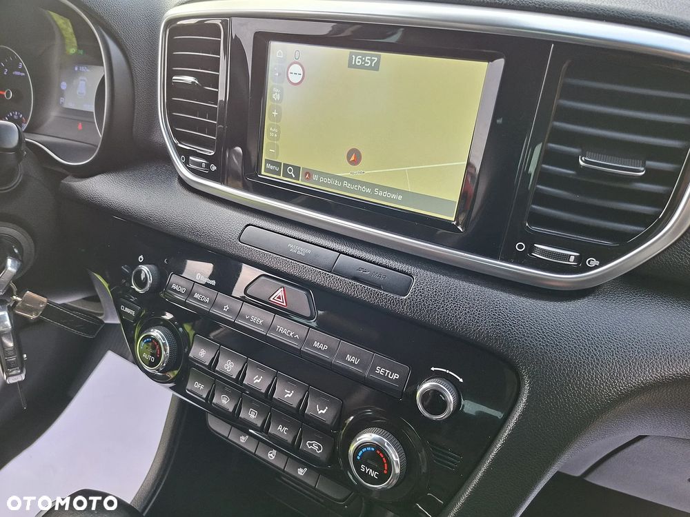 Kia Sportage 1.6 CRDI AWD Eco-Dynamics+ (48V M-H) DCT PLATINUM - 20