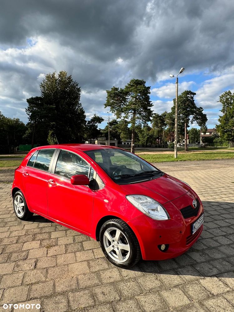 Toyota Yaris 1.3 Luna - 1