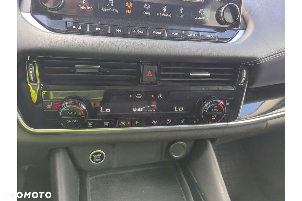 Nissan Qashqai 1.3 DIG-T mHEV N-Connecta Xtronic - 14