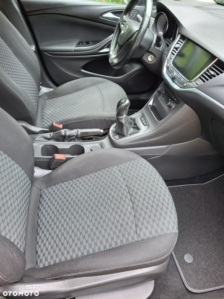 Opel Astra 1.6 CDTI Cosmo - 15