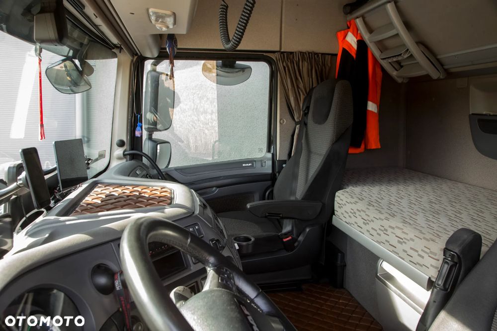 DAF XF 440 - 9