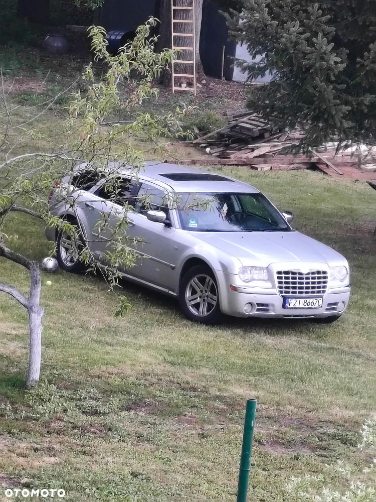 Chrysler 300C - 2