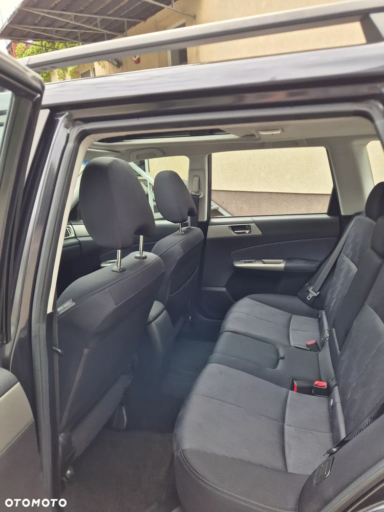 Subaru Forester 2.0 XE NAV Euro5 - 9