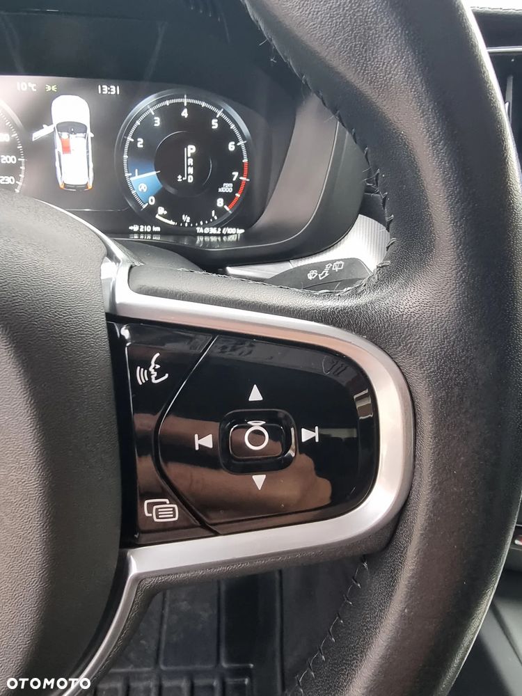 Volvo XC 60 T5 AWD Inscription - 24