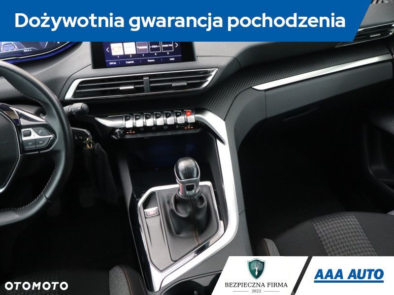Peugeot 3008 - 10