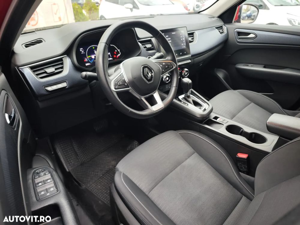 Renault Arkana E-TECH 145 Techno - 10