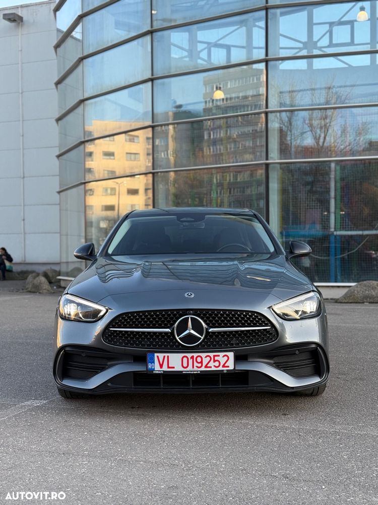 Mercedes-Benz C 300 9G-TRONIC AMG Line - 2