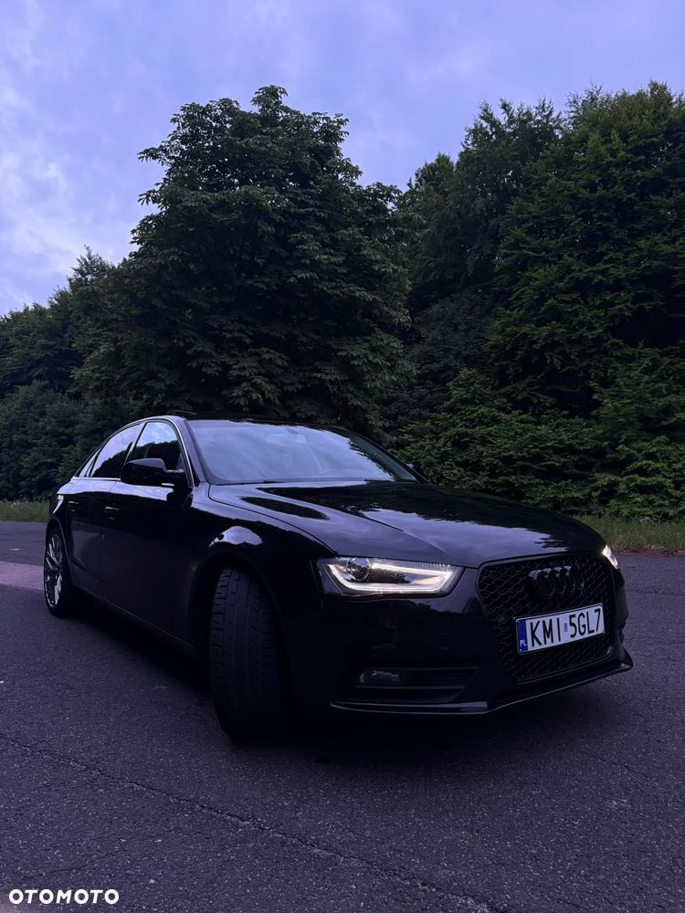 Audi A4 Limousine - 18