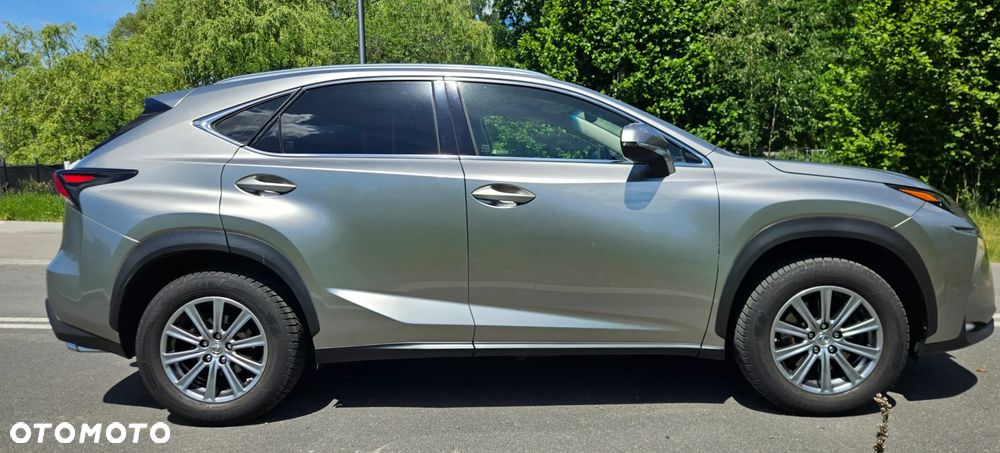 Lexus NX 200t Elite AWD - 3