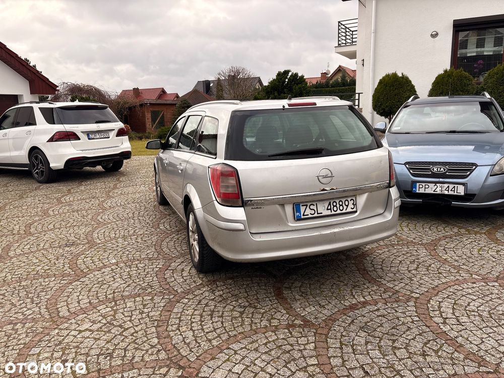 Opel Astra 1.9 CDTI Edition - 3