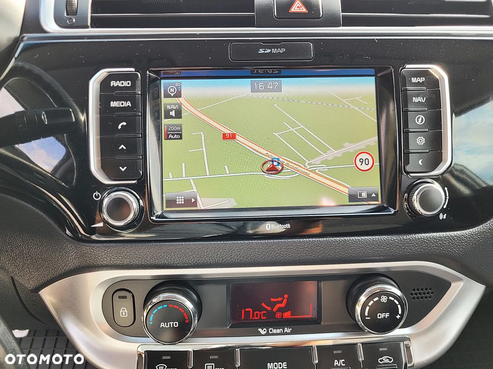 Kia Rio - 26