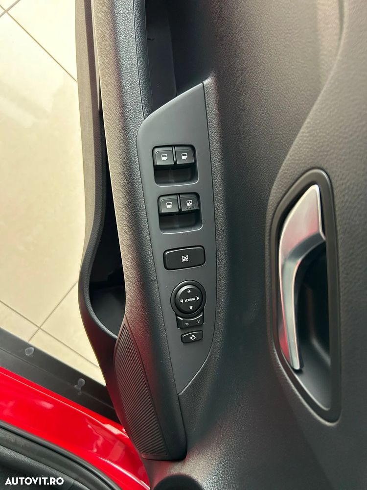 Kia Stonic 1.2 MPI 5MT Urban - 14