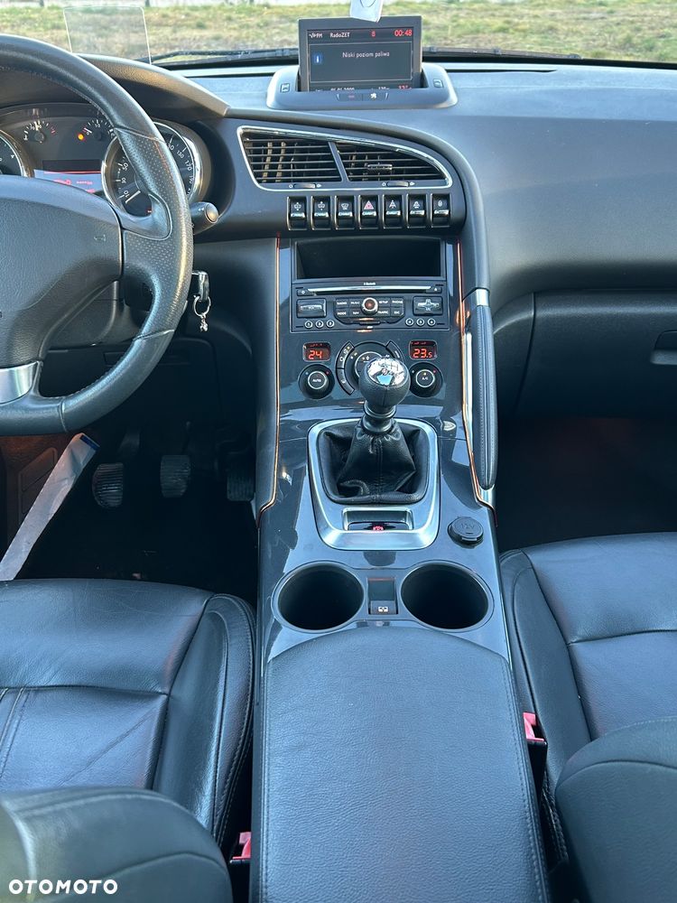 Peugeot 3008 HDi 150 Allure - 29