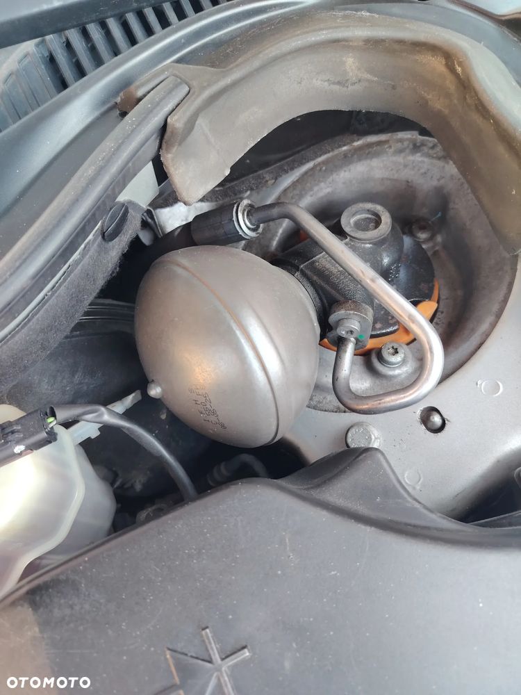 Citroën C5 HDi 135 Automatik Exclusive - 16