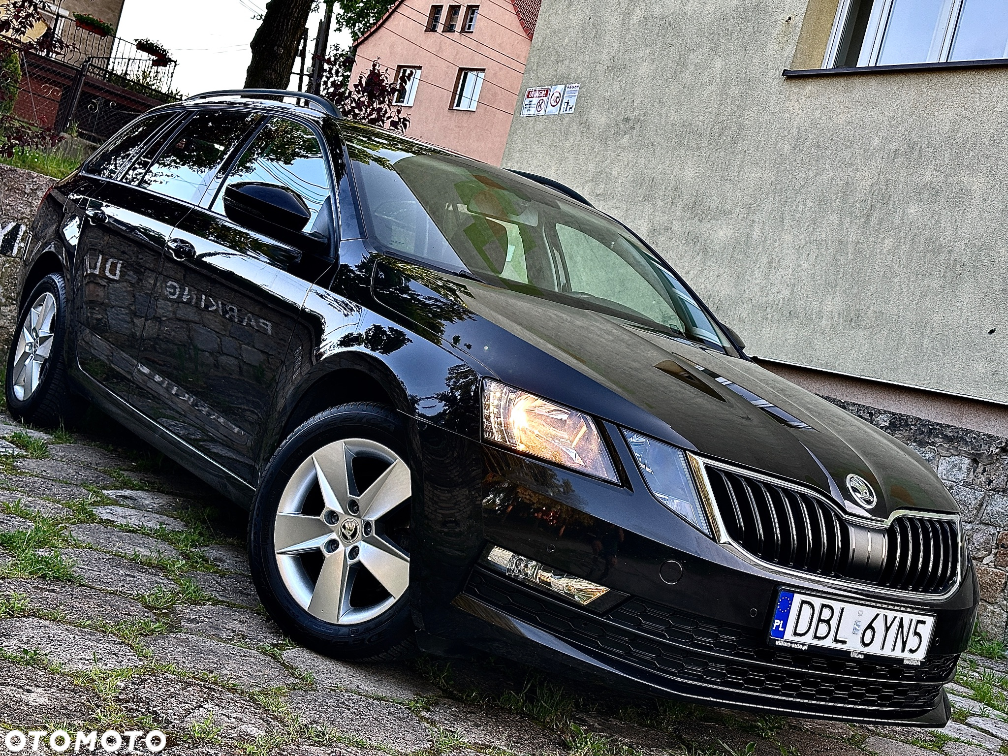 Skoda Octavia 1.6 TDI Ambition - 2