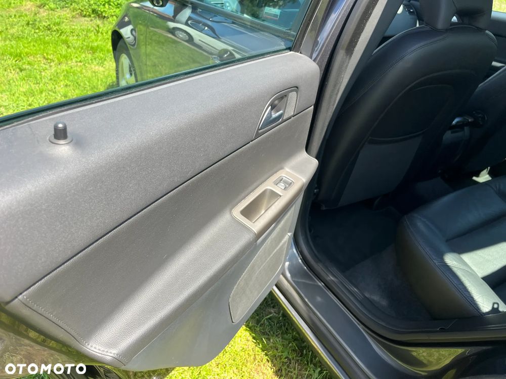 Volvo S40 1.6D Momentum - 16