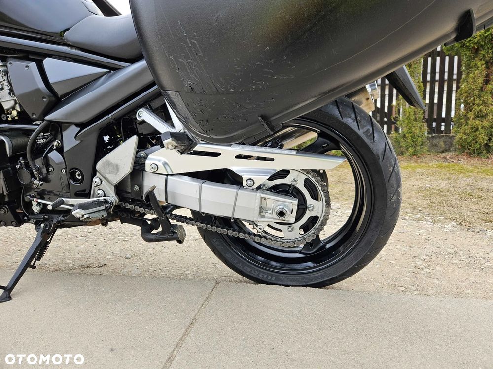 Suzuki Bandit - 12