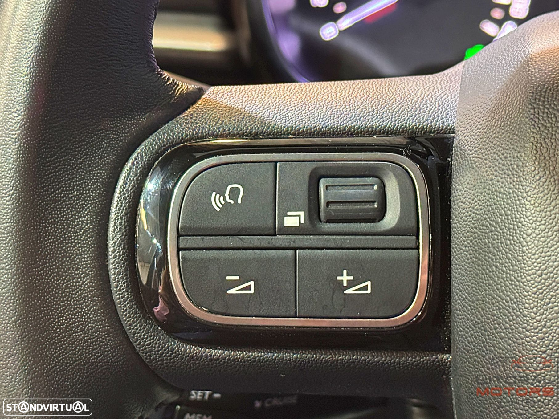 Citroën C3 1.2 PureTech Shine - 22
