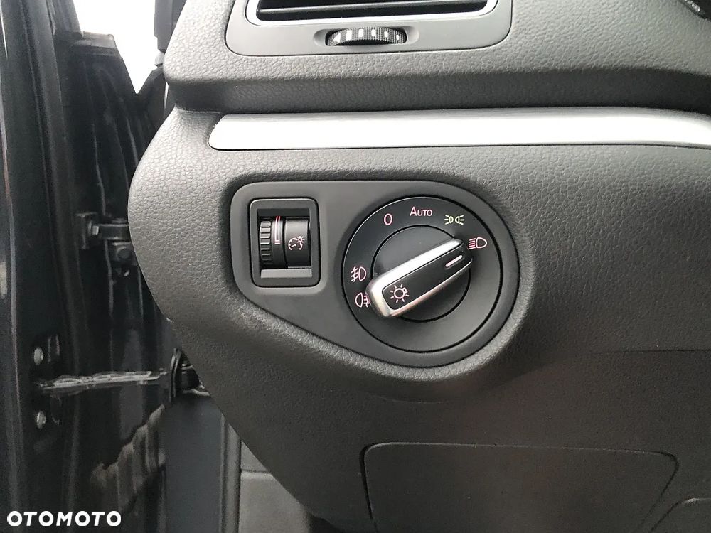 Volkswagen Sharan 2.0 TDI BMT Highline DSG - 27