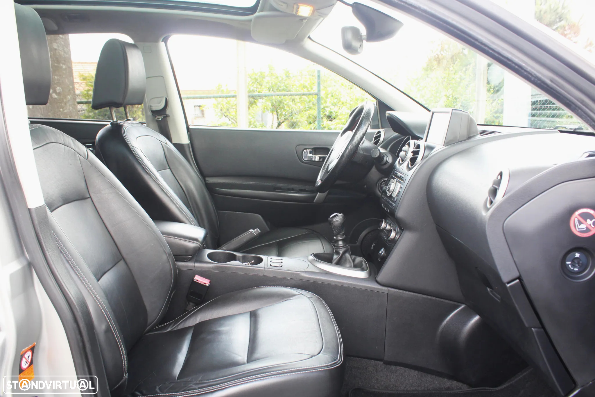 Nissan Qashqai +2 2.0 dCi Tekna Pele Choc +Navi - 44