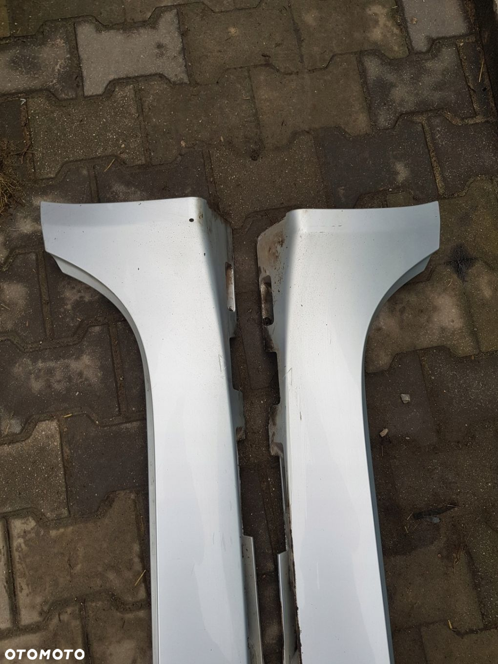 JAGUAR XF LISTWA PROGOWA LEWA 8X23-F10609-A - 6