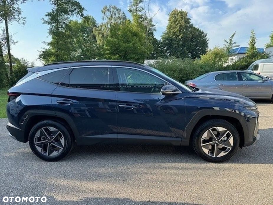 Hyundai Tucson 1.6 T-GDi HEV Executive 2WD - 6