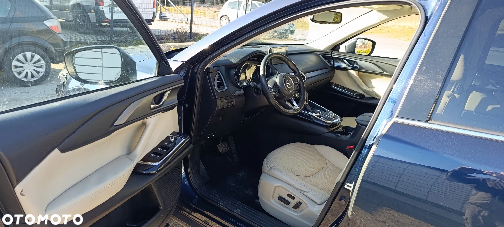 Mazda CX-9 - 30