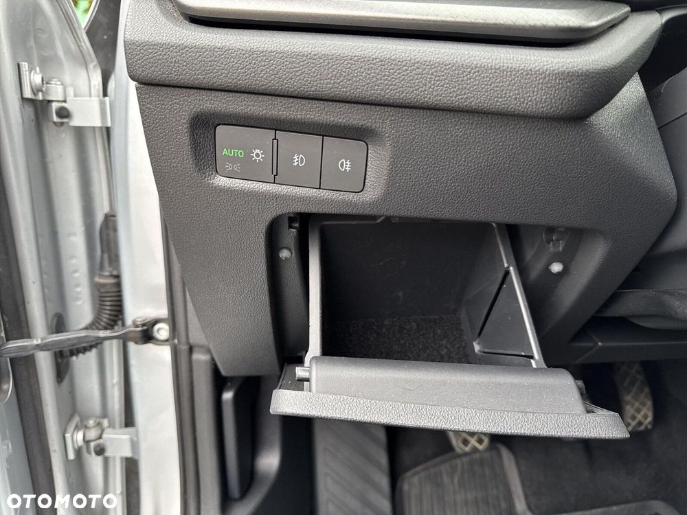 Skoda Octavia 1.5 TSI ACT Ambition - 21