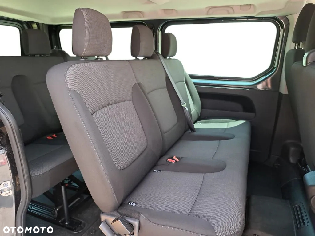 Renault Trafic - 24