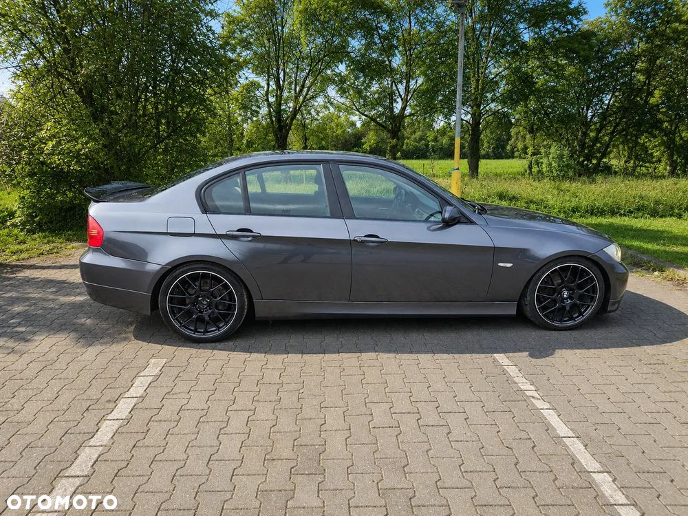 BMW Seria 3 320i Edition Exclusive - 2