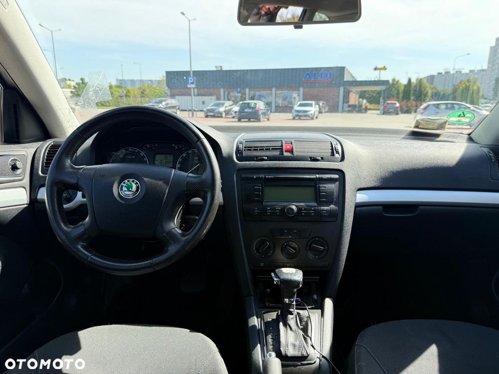 Skoda Octavia 2007 photo 5