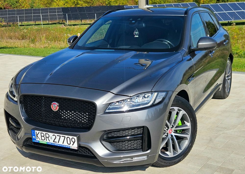 Jaguar F-Pace