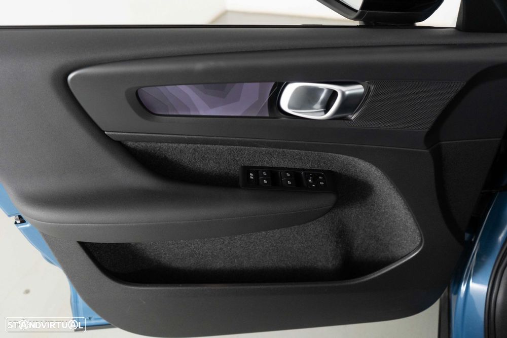 Volvo C40 Recharge Plus - 20