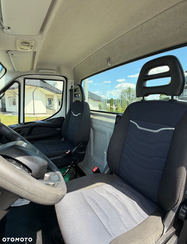 Iveco Daily 72c18 // Rozstaw osi 4,75 // SUPER STAN - 11