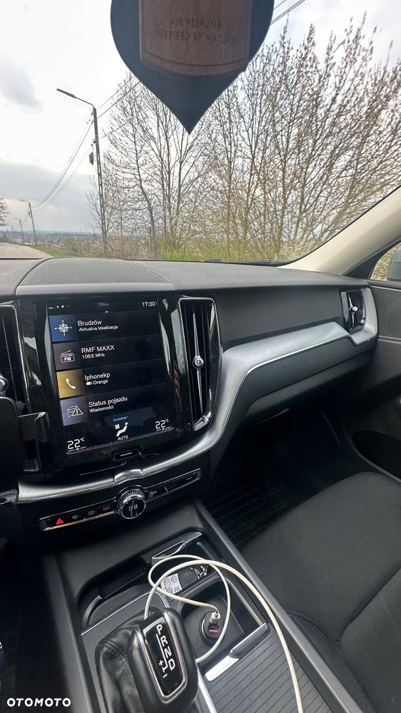 Volvo XC 60 D4 AWD Momentum - 17