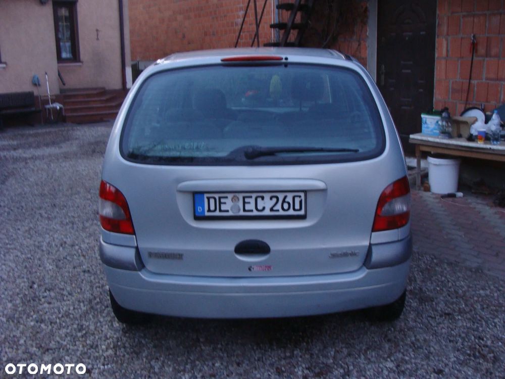Renault Scenic 1.6 16V Privilege - 4