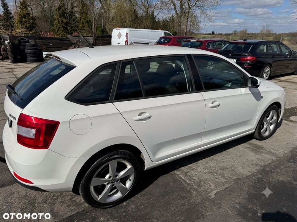Skoda RAPID 1.2 TSI Elegance - 4
