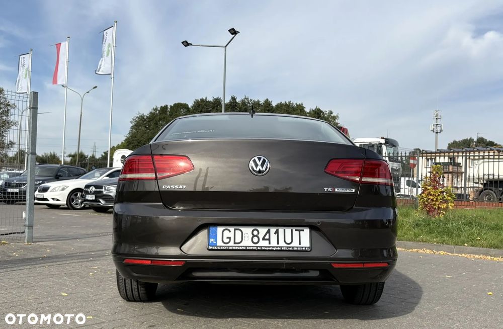Volkswagen Passat 1.4 TSI BMT Comfortline - 7