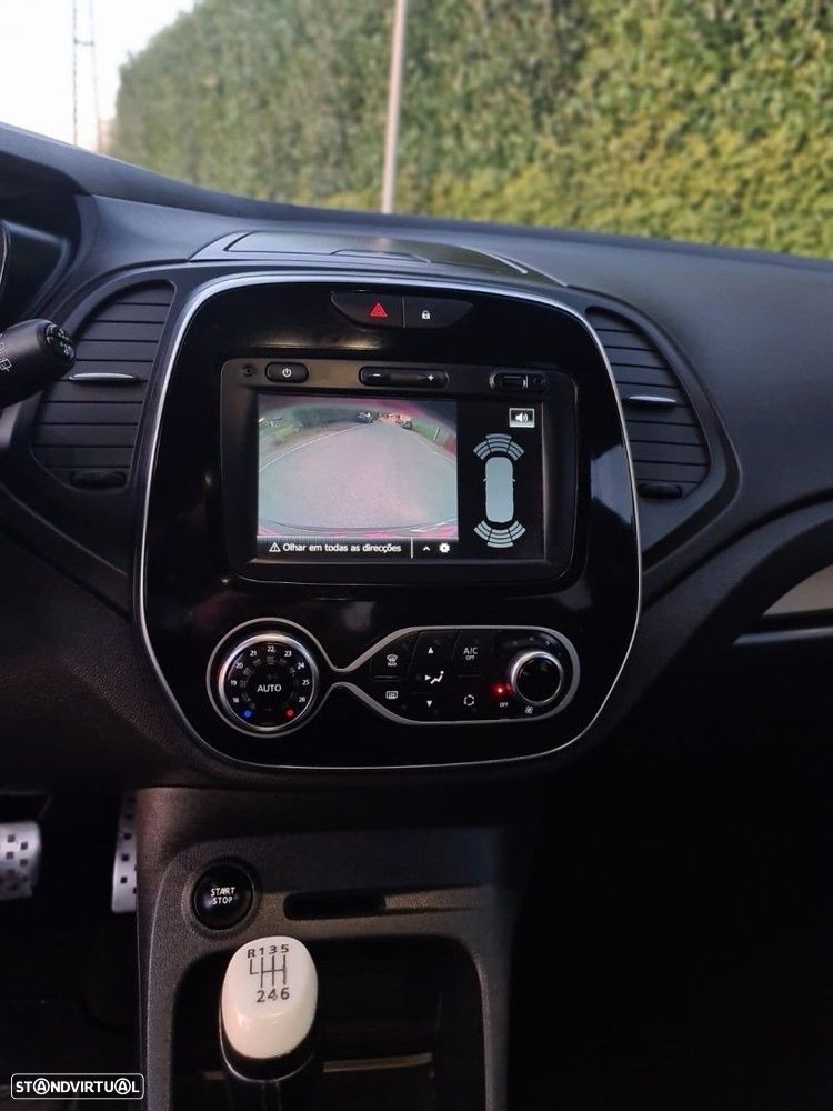 Renault Captur - 11