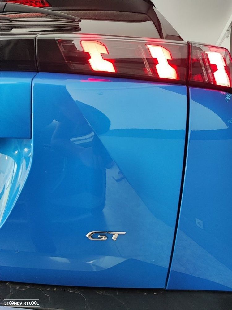 Peugeot e-2008 50 kWh GT - 10