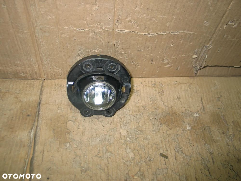 lampa halogen led dodge ram 5 V 15-24r. 68302775AA 68466268AC oryginal - 2