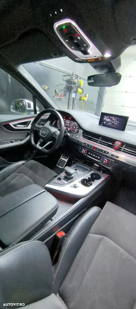 Audi Q7 3.0 ultra TDI Quattro Tiptronic - 12