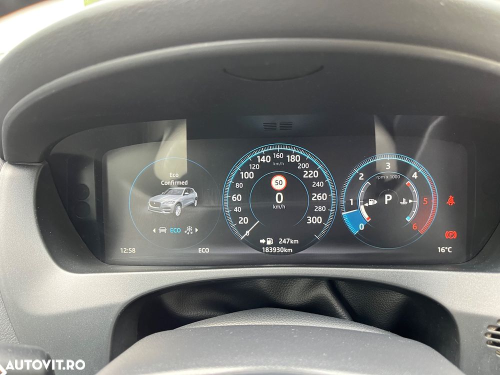 Jaguar F-Pace 30d AWD R-Sport - 18