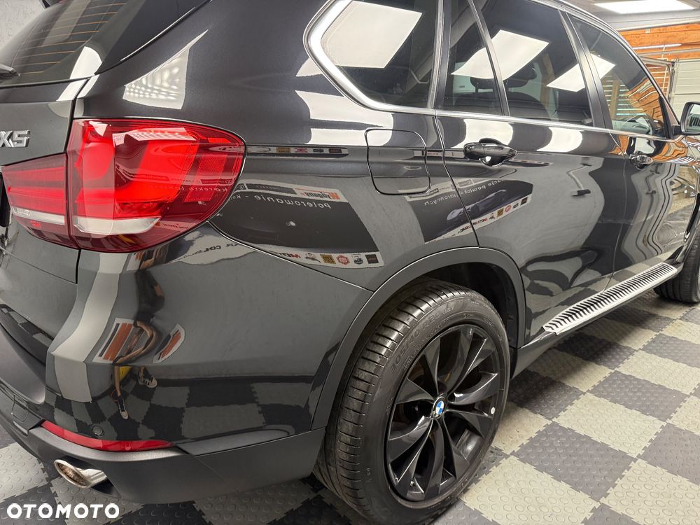 BMW X5 xDrive25d - 23