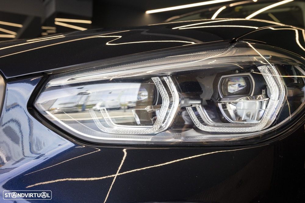 BMW iX3 Inspiring - 8