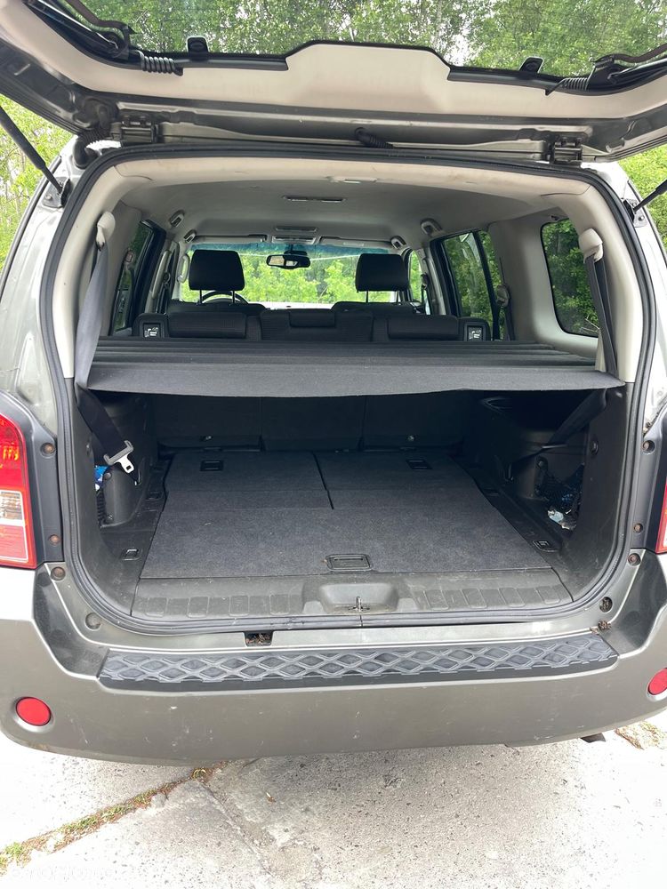Nissan Pathfinder 2.5 dCi SE - 6