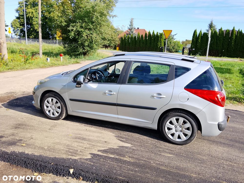 Peugeot 207 1.6 HDi - 4